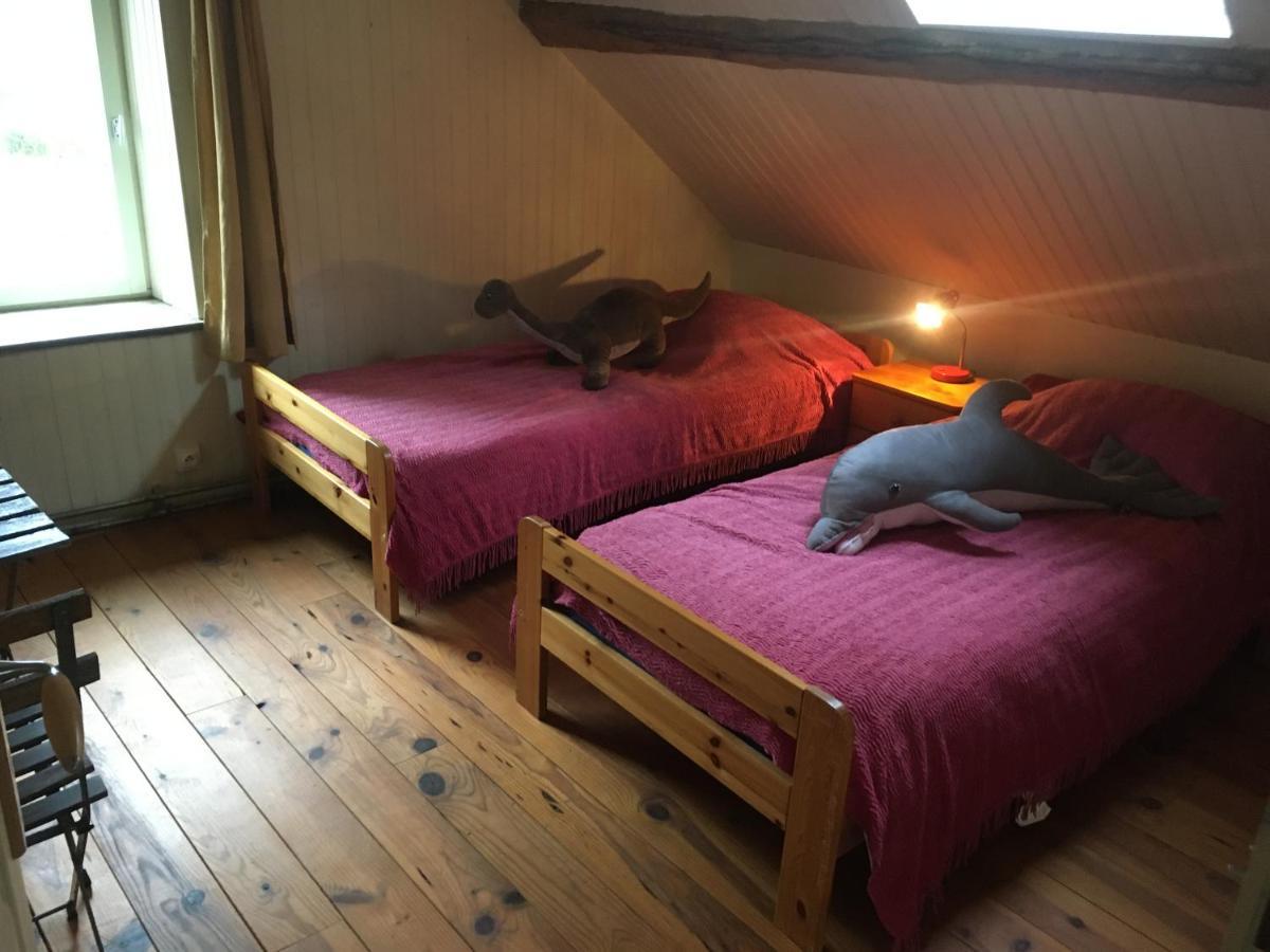 Lovely Rural And Quiet Farmhouse With Natural Swimming Lake Parsac 외부 사진
